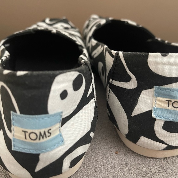 Toms shoes - Picture 3 of 3